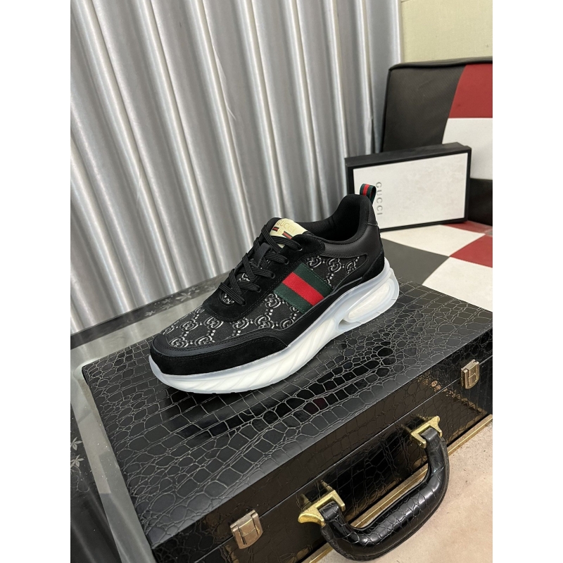 G*u*i casual shoes